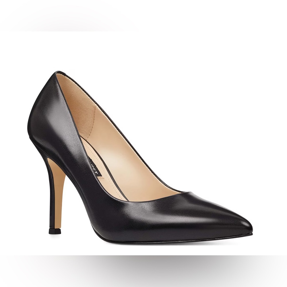 NWOB Nine West Women's Flax Pump Black Leather Classic Pointy Toe Pumps